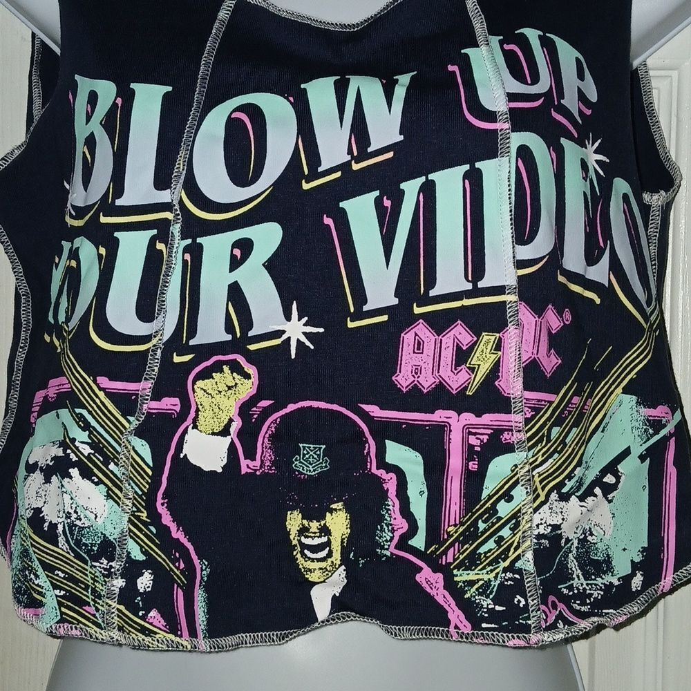ACDC Blow Up Your Video sleeveless crop tank top Sz M NWT - Picture 2 of 6